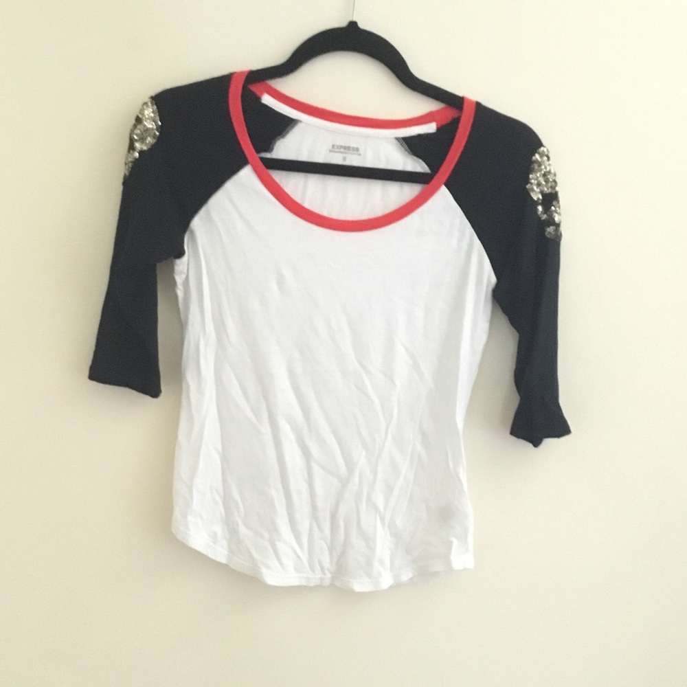 Baseball tee